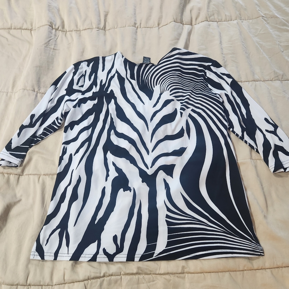 Women's blouse